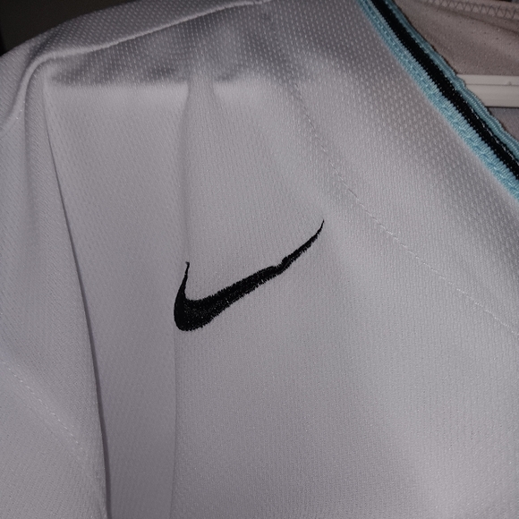 Arizona Diamondbacks Ketel Marte Autographed Jersey - Picture 3 of 9